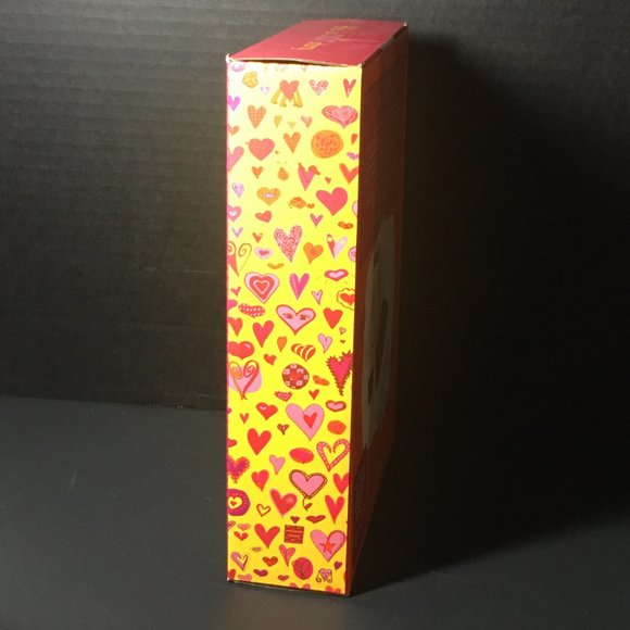 Our Generation Busy Bee Deluxe Outfit - Picture 6 of 16